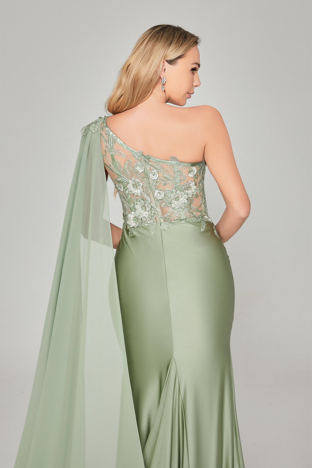 Enchanting Single-Shoulder Prom Dress with 3D Floral Accents 32890