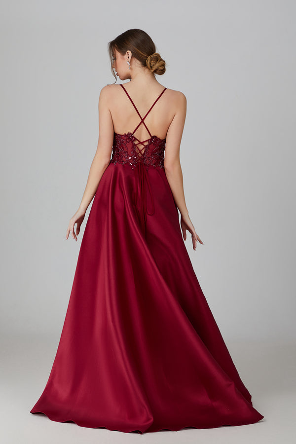 Wholesale Elegance Lace Slit Gown - Unveiling Timeless Sophistication 32718