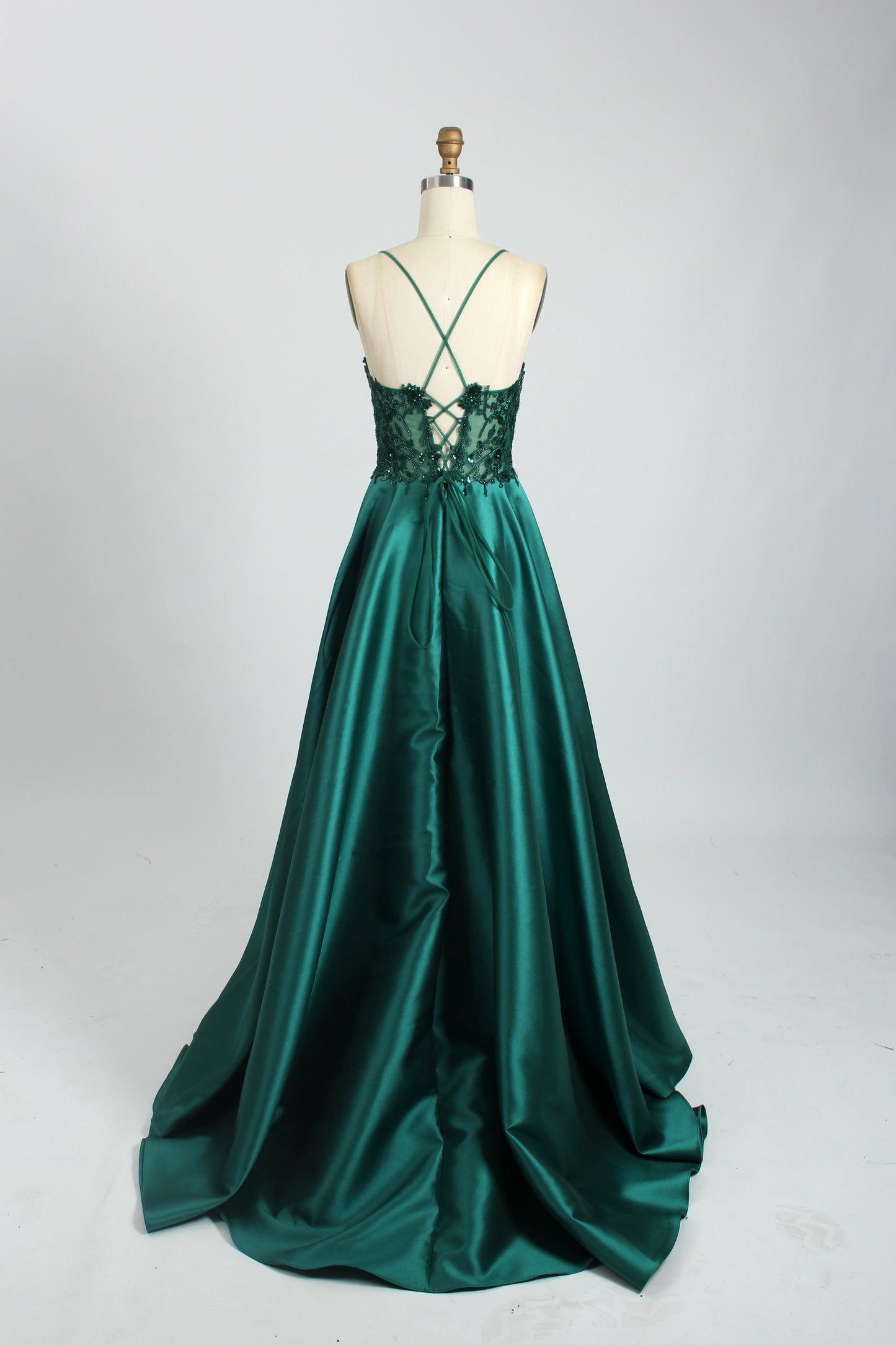 Wholesale Elegance Lace Slit Gown - Unveiling Timeless Sophistication 32718