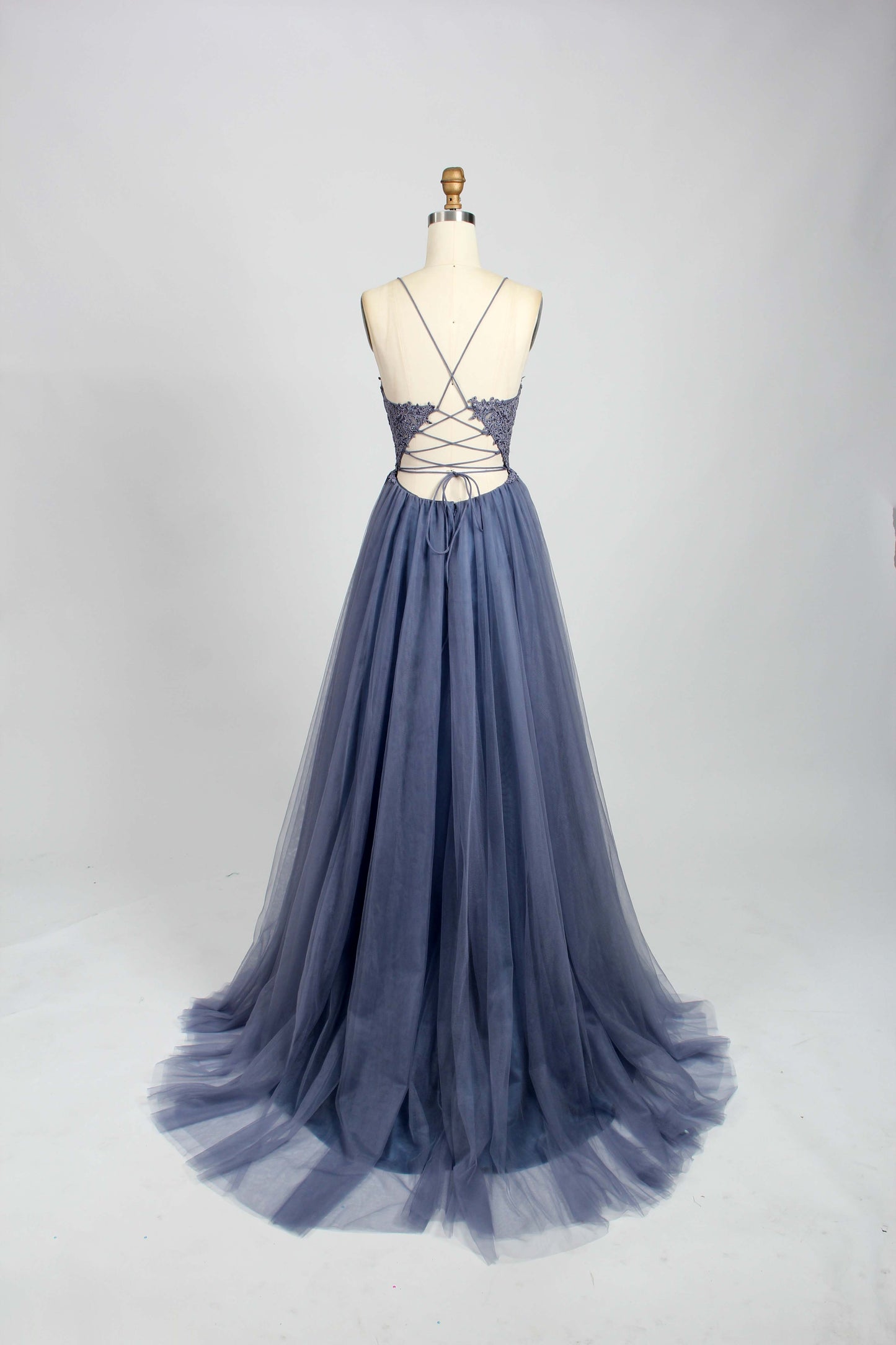 Wholesale Enchanting Beauty Lace Embroidered Tulle Prom Gown QT005C