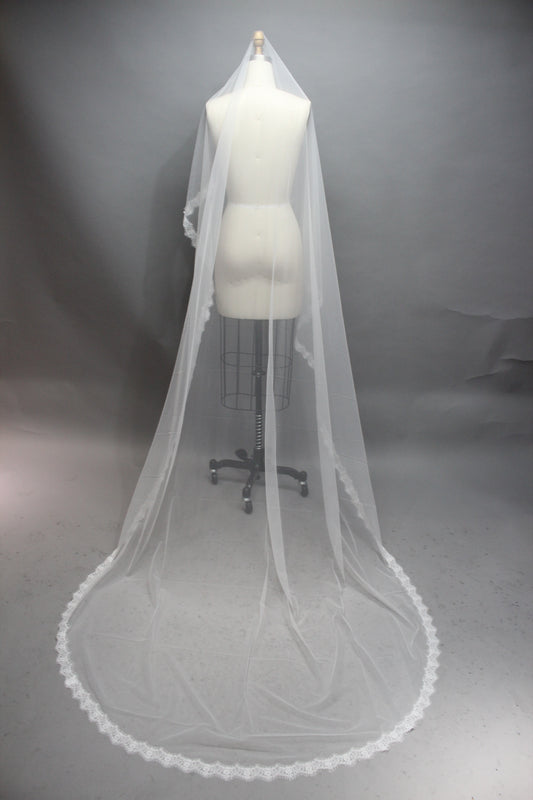 Lace Veil - Enhance Your Bridal Beauty T267